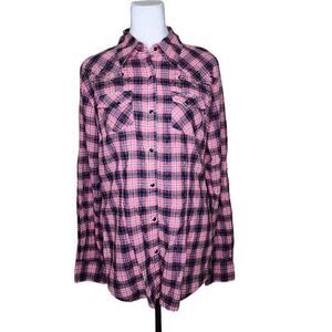Wrangler Long Sleeve Snap Plaid Shirt Womens Size M Pink Western Cowboy